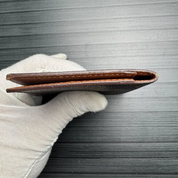 Louis Vuitton Brown Monogram Card Holder - Picture 9 of 11